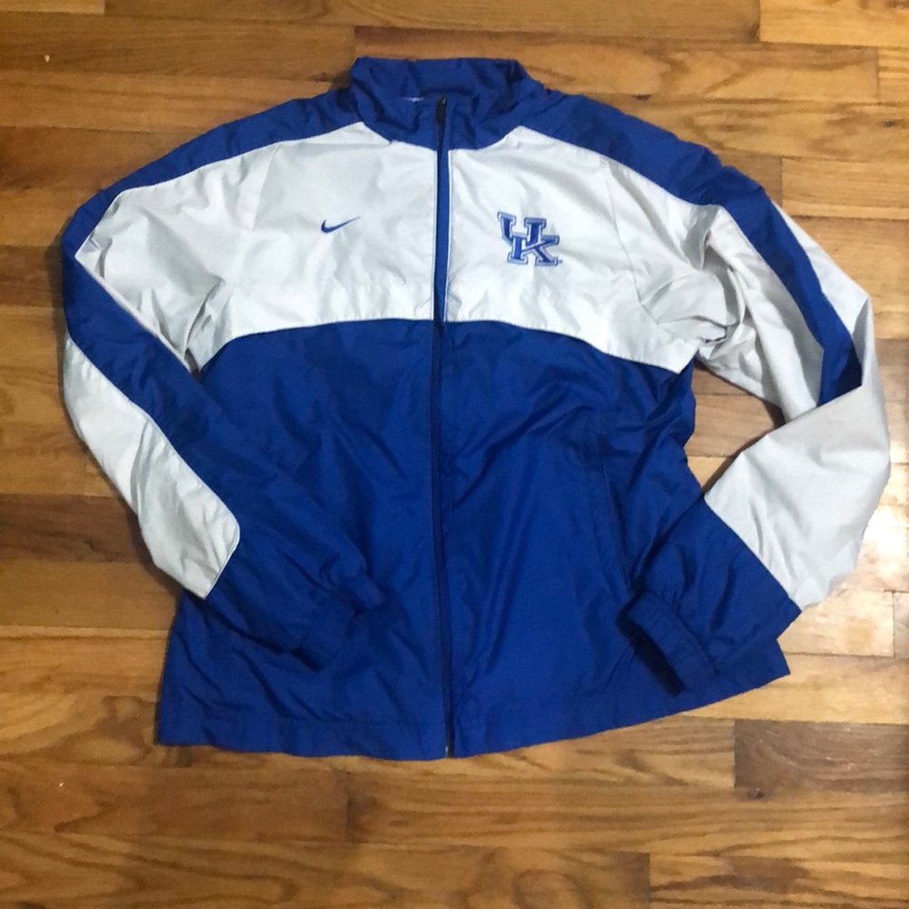 Kentucky wildcats zip up